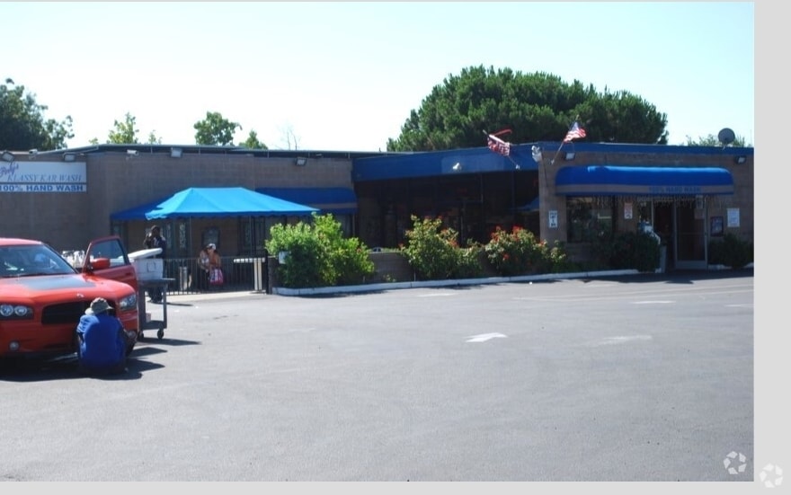 300 E 18th St, Antioch, CA for sale - Primary Photo - Image 2 of 2