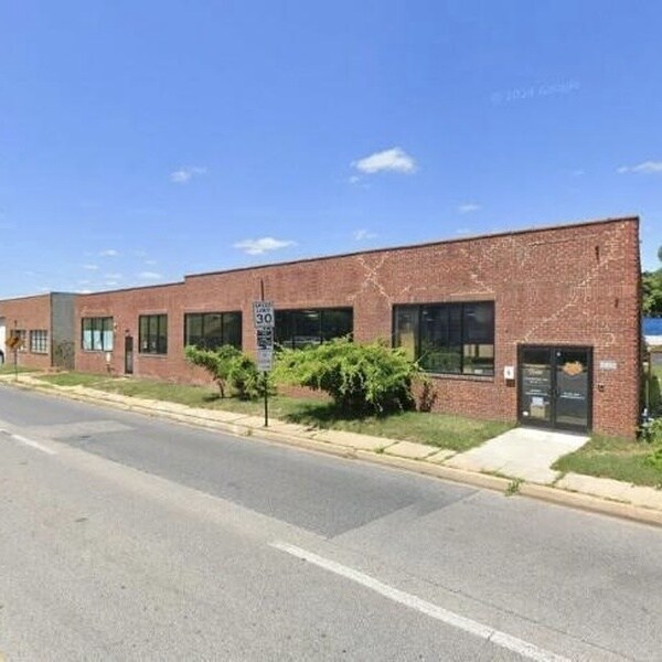 Plus de détails pour 2950 Loch Raven Rd, Baltimore, MD - Industriel à vendre