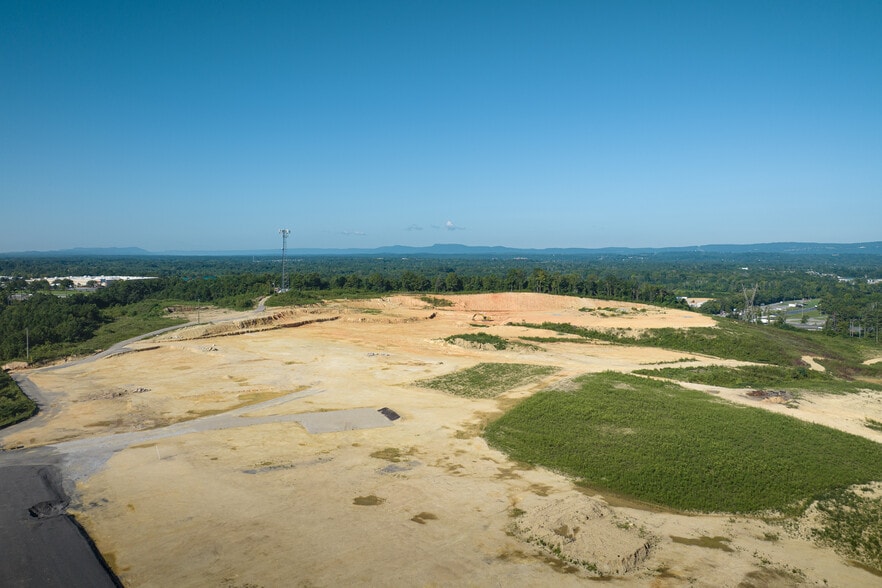 I-75 & Cloud Springs Rd, Ringgold, GA for lease - Construction Photo - Image 2 of 15