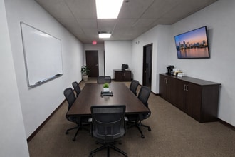 111 S Maitland Ave, Maitland, FL à louer Photo intérieure- Image 1 de 4