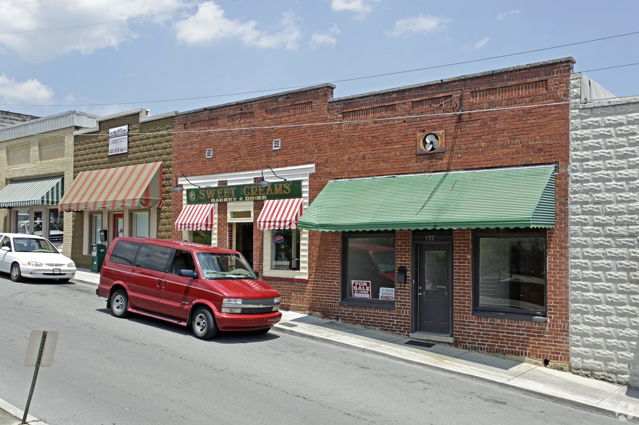 120-122 S Church St, Rogersville, TN for lease Primary Photo- Image 1 of 3