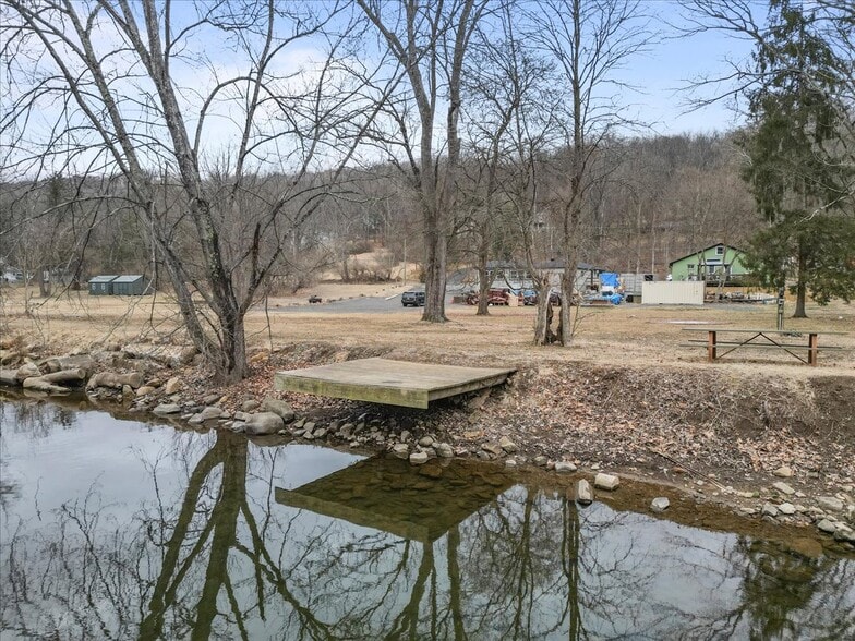 23 Musconetcong River Rd, Hampton, NJ à vendre - Photo du bâtiment - Image 2 de 14