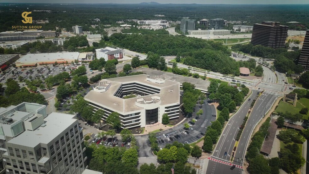 1117 Perimeter Ctr, Sandy Springs, GA à vendre - Vidéo sur l’inscription commerciale - Image 2 de 30