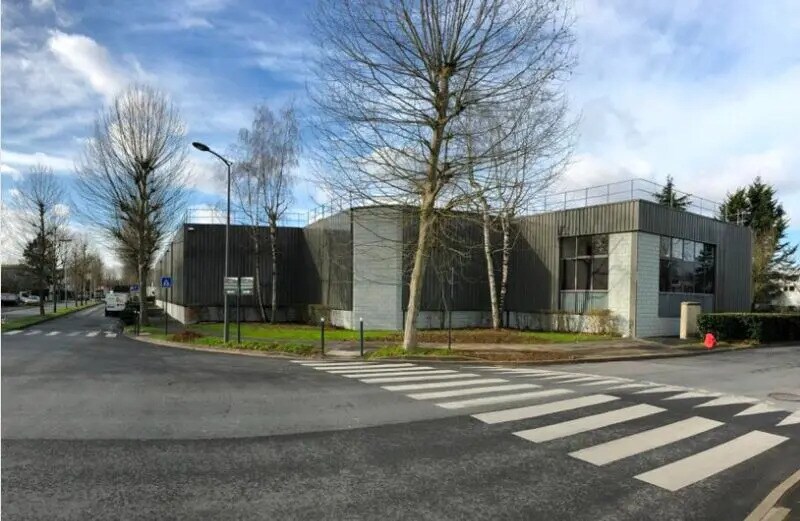 Bureau dans Collégien à louer - Photo du bâtiment - Image 2 de 10