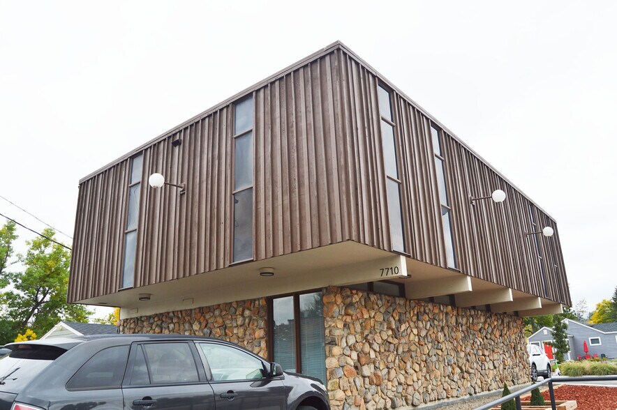 7710 Ralston Rd, Arvada, CO à vendre - Photo du bâtiment - Image 3 de 6