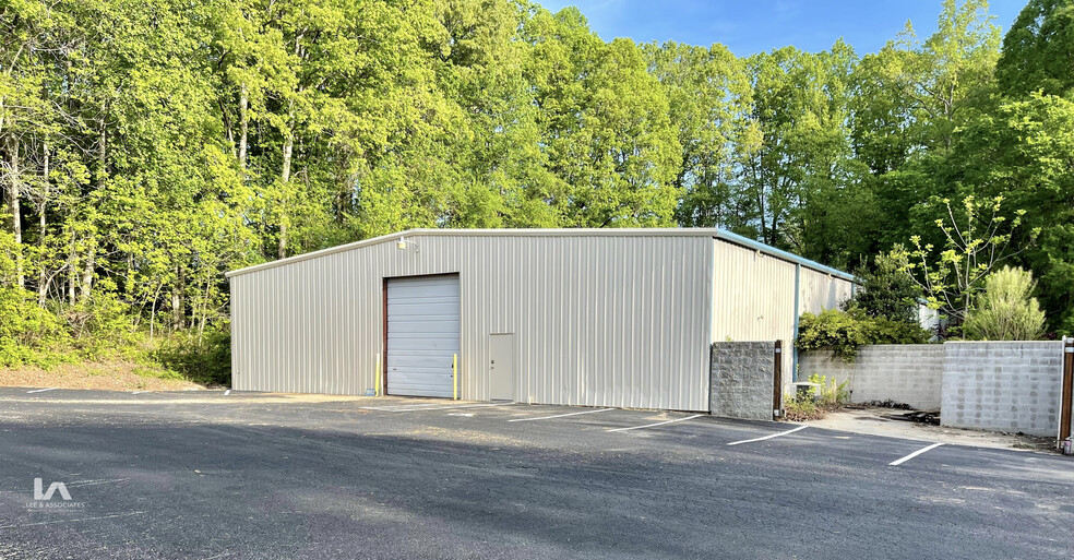 8625 Knightdale Blvd, Knightdale, NC for lease - Building Photo - Image 1 of 3