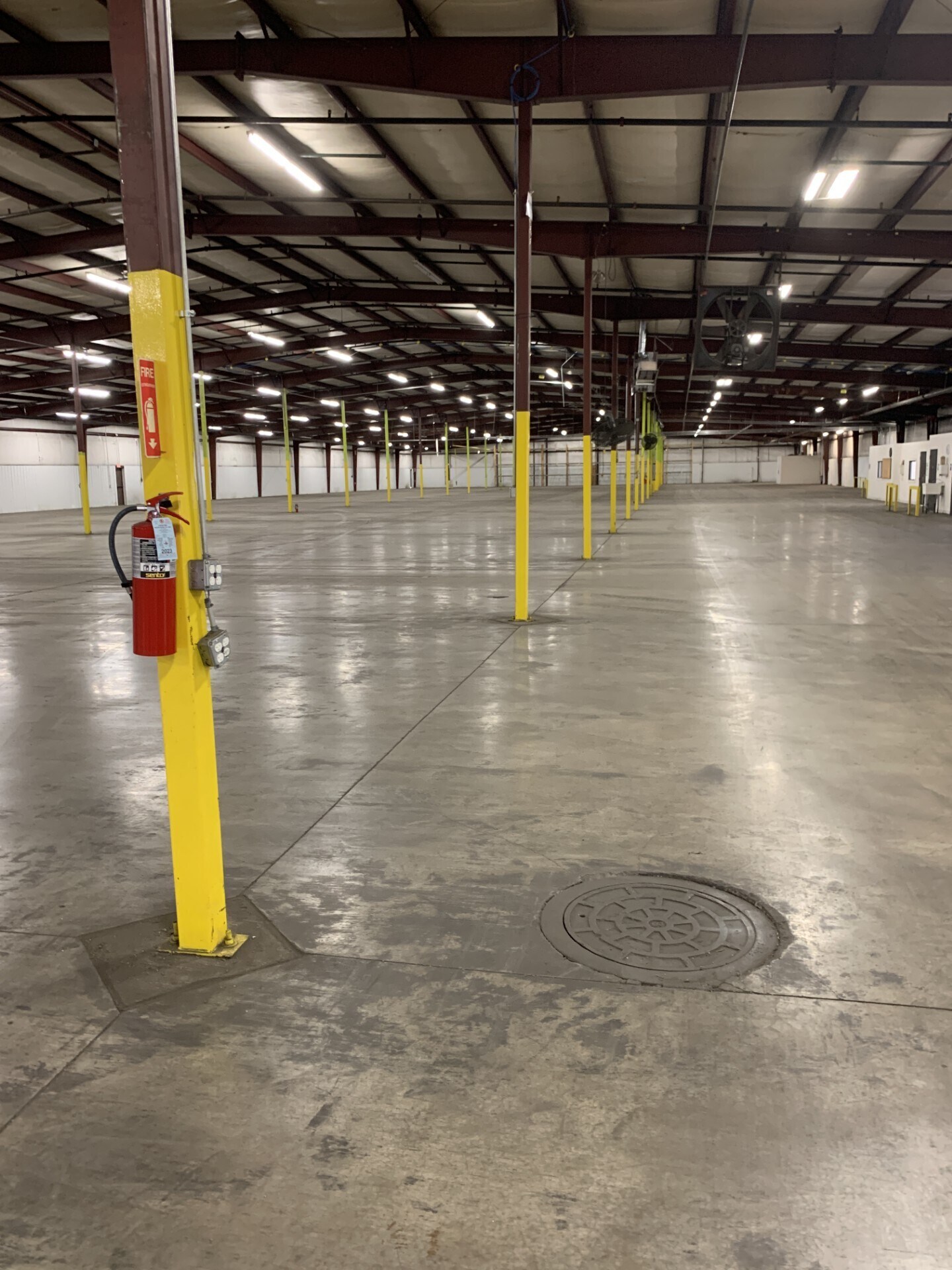 5725 Howard Bush Dr, Neosho, MO for lease Building Photo- Image 1 of 22