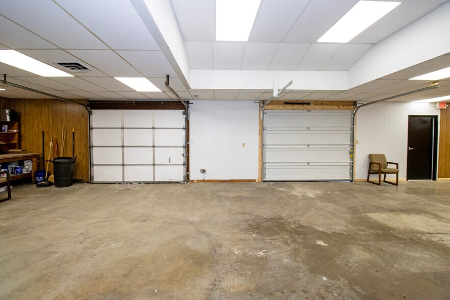 390 E Wood St, Shreve, OH à louer - Photo du bâtiment - Image 3 de 22
