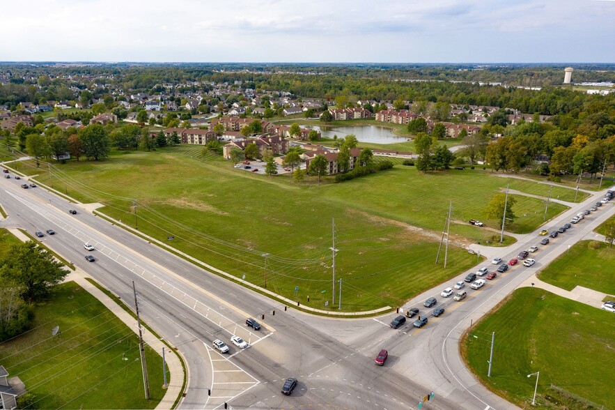 Hadley Rd, Fort Wayne, IN à vendre - Photo du b timent - Image 3 de 6