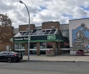 200 Regent Ave W, Winnipeg, MB for sale - Primary Photo - Image 1 of 1