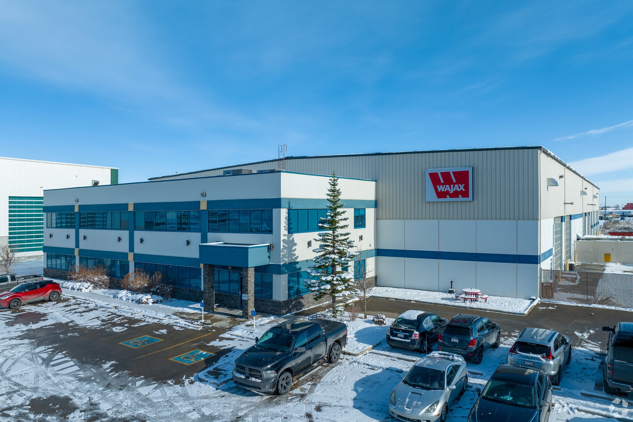 5946 86th Ave SE, Calgary, AB for sale Primary Photo- Image 1 of 1