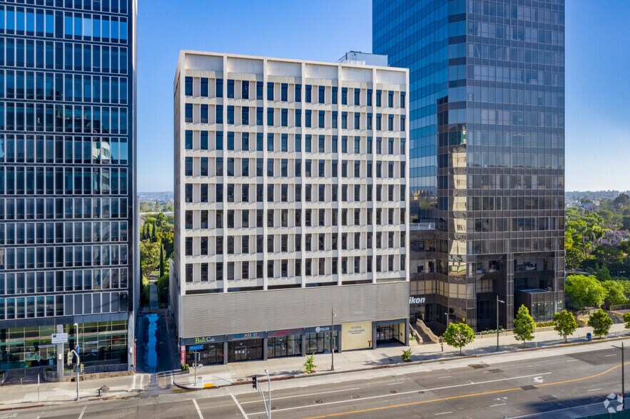 6404 Wilshire Blvd, Los Angeles, CA à louer - Photo du bâtiment - Image 3 de 29