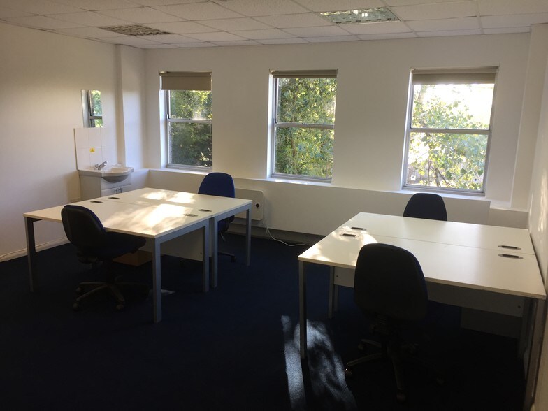 100 Menzies Rd, St Leonards On Sea à louer - Photo intérieure - Image 2 de 9