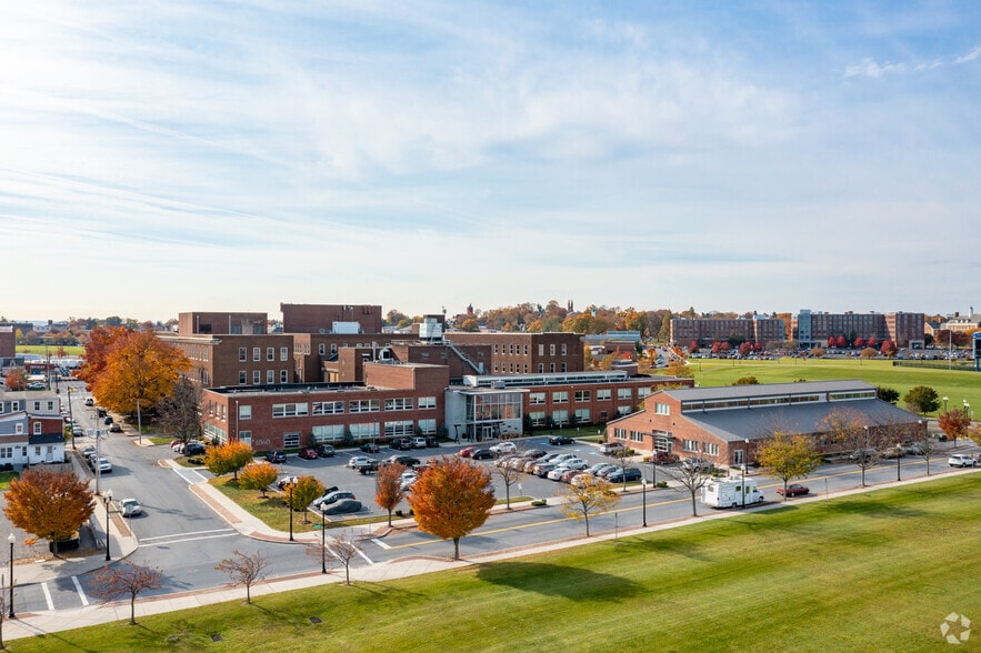 313 W Liberty St, Lancaster, PA for lease - Building Photo - Image 3 of 54