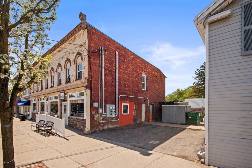 3829 N Main St, Marion, NY for sale - Building Photo - Image 3 of 29