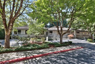 More details for 300 NE Gilman Blvd, Issaquah, WA - Office for Sale