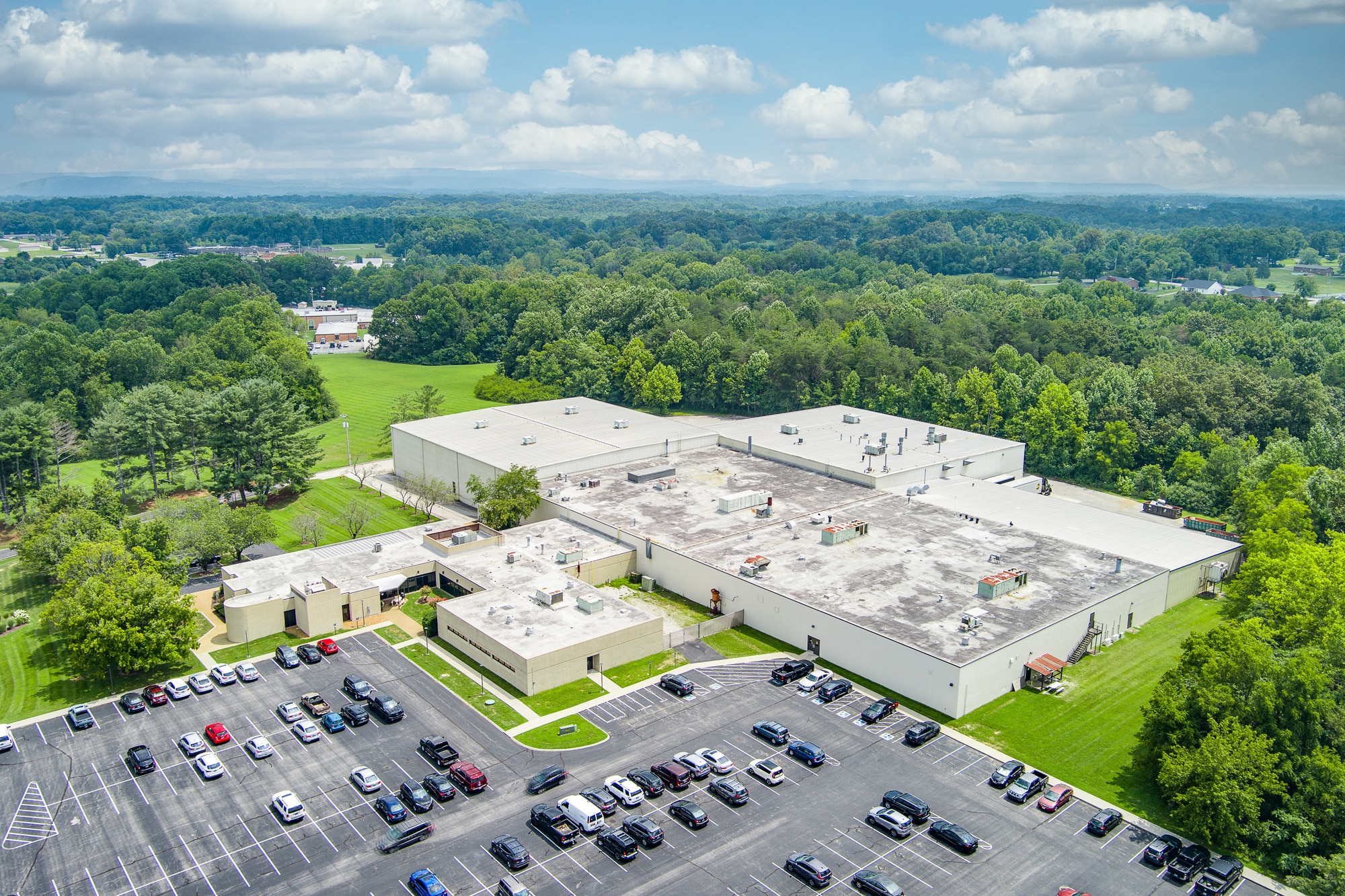 Putnam County Manufacturing Facility. Dr, Cookeville, TN à louer Photo du bâtiment- Image 1 de 11