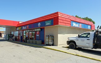 Plus de détails pour 73 Superior St, Devon, AB - Commerce de détail à vendre