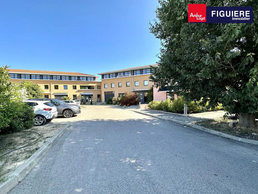 190 Rue Marcelle Isoard, Aix-en-Provence for lease Primary Photo- Image 1 of 10