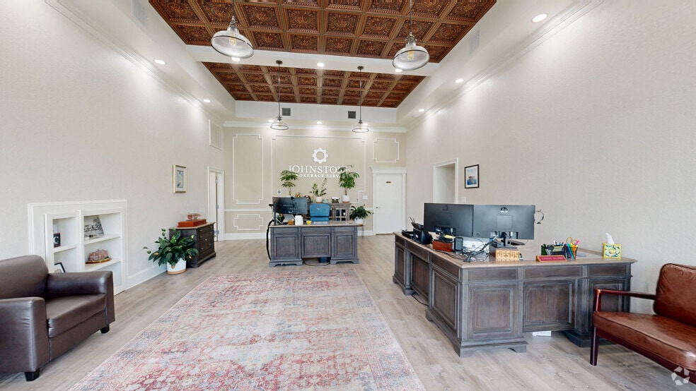 117 San Augustine St, Center, TX for sale - Matterport 3D Scan - Image 2 of 21