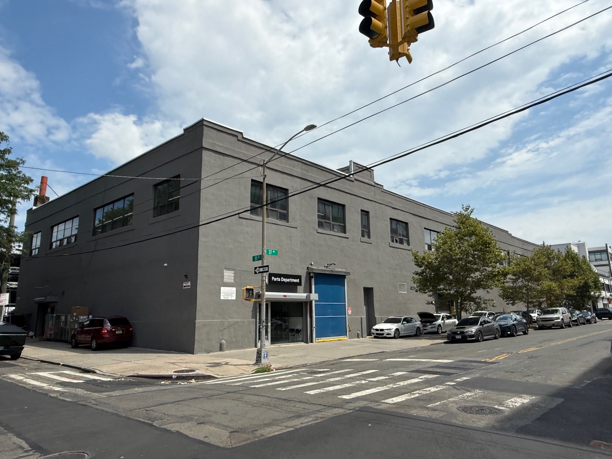 35-01 37th Ave, Long Island City, NY for lease Building Photo- Image 1 of 4