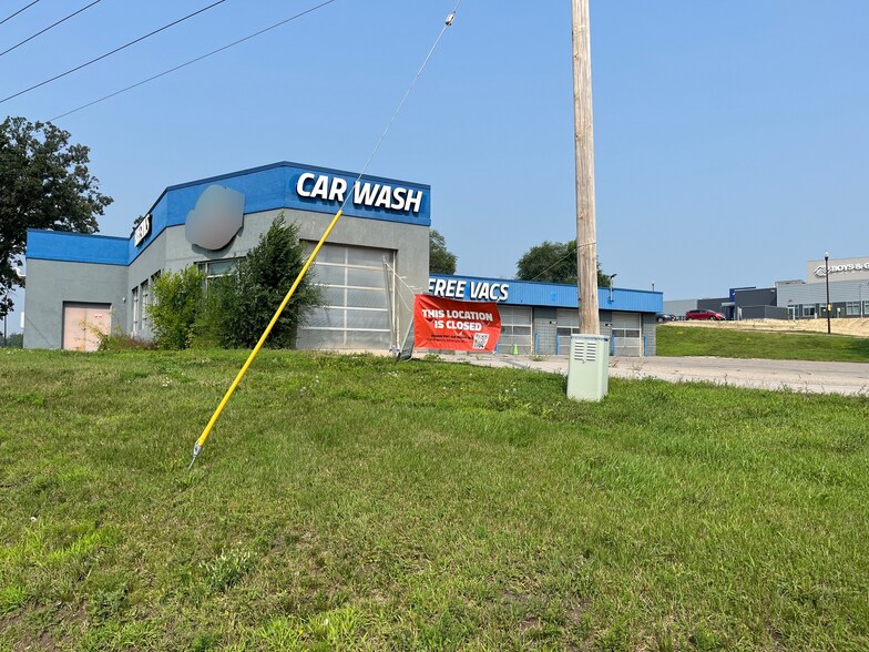 100 Richwood Rd, Detroit Lakes, MN à louer - Photo du bâtiment - Image 2 de 4