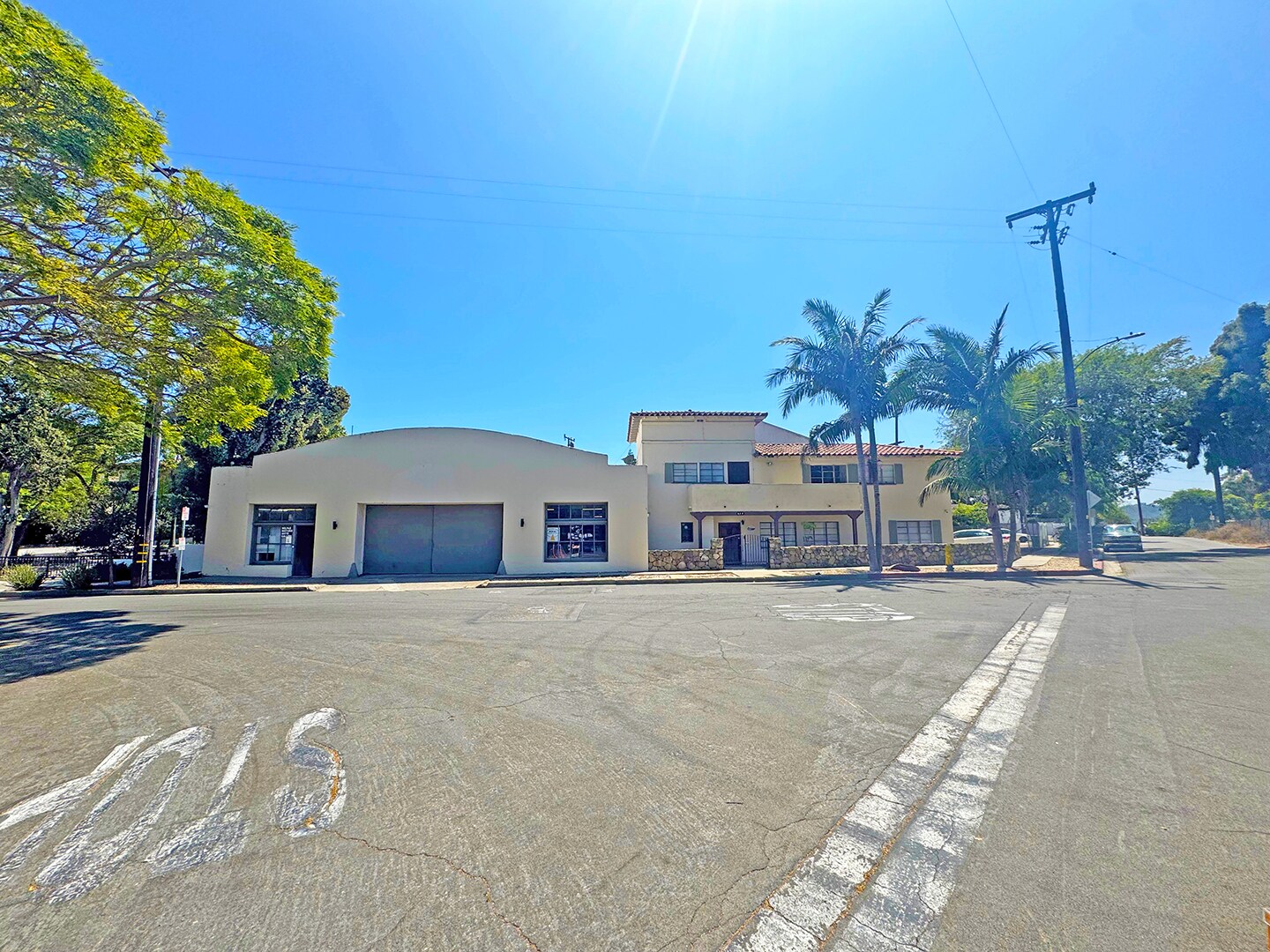 414 Por La Mar Dr, Santa Barbara, CA à vendre Photo du bâtiment- Image 1 de 1