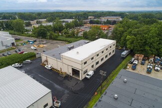 Plus de détails pour 40 Pier Ln W, Fairfield, NJ - Industriel à vendre