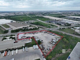 Plus de détails pour 3900 N Beach St, Haltom City, TX - Industriel à vendre