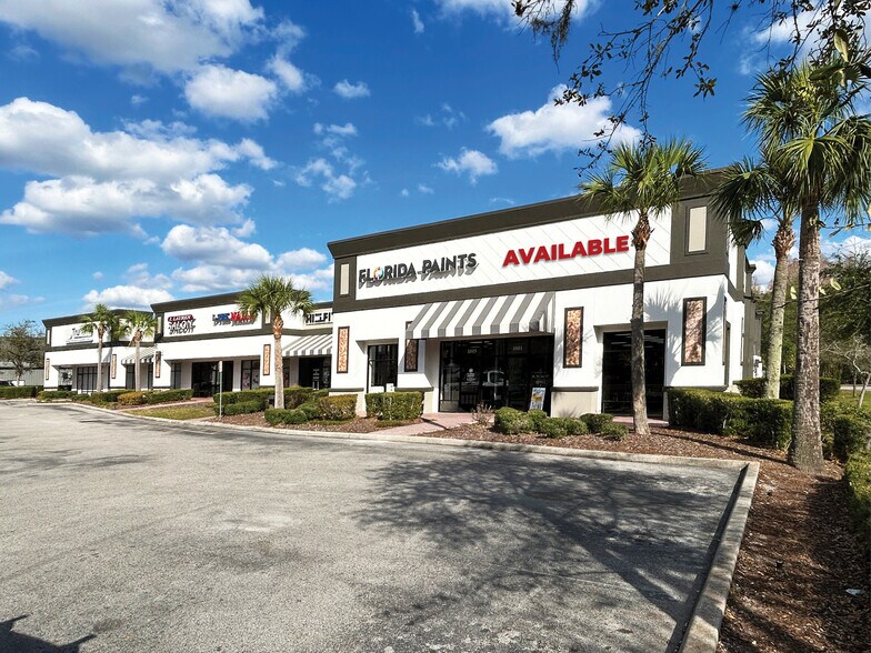 7505 Red Bug Lake Rd, Oviedo, FL à louer - Photo du bâtiment - Image 3 de 7