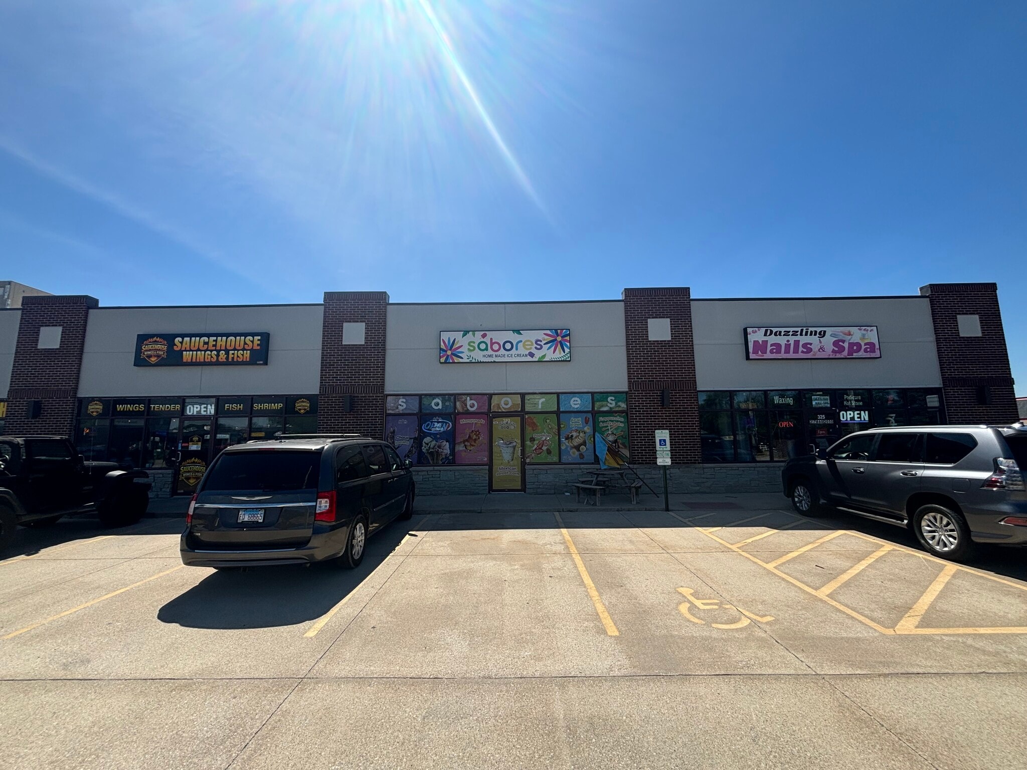 323 N Main St, Chatham, IL for lease Interior Photo- Image 1 of 8