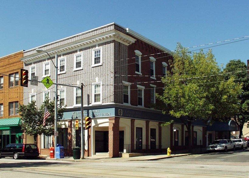 20 S Olive St, Media, PA à louer - Photo du bâtiment - Image 2 de 12