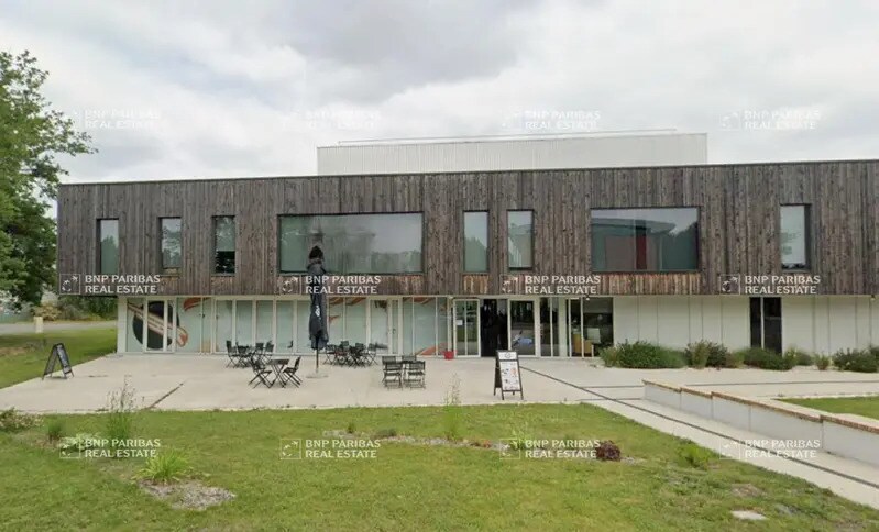 Retail in Mérignac for lease Building Photo- Image 1 of 20