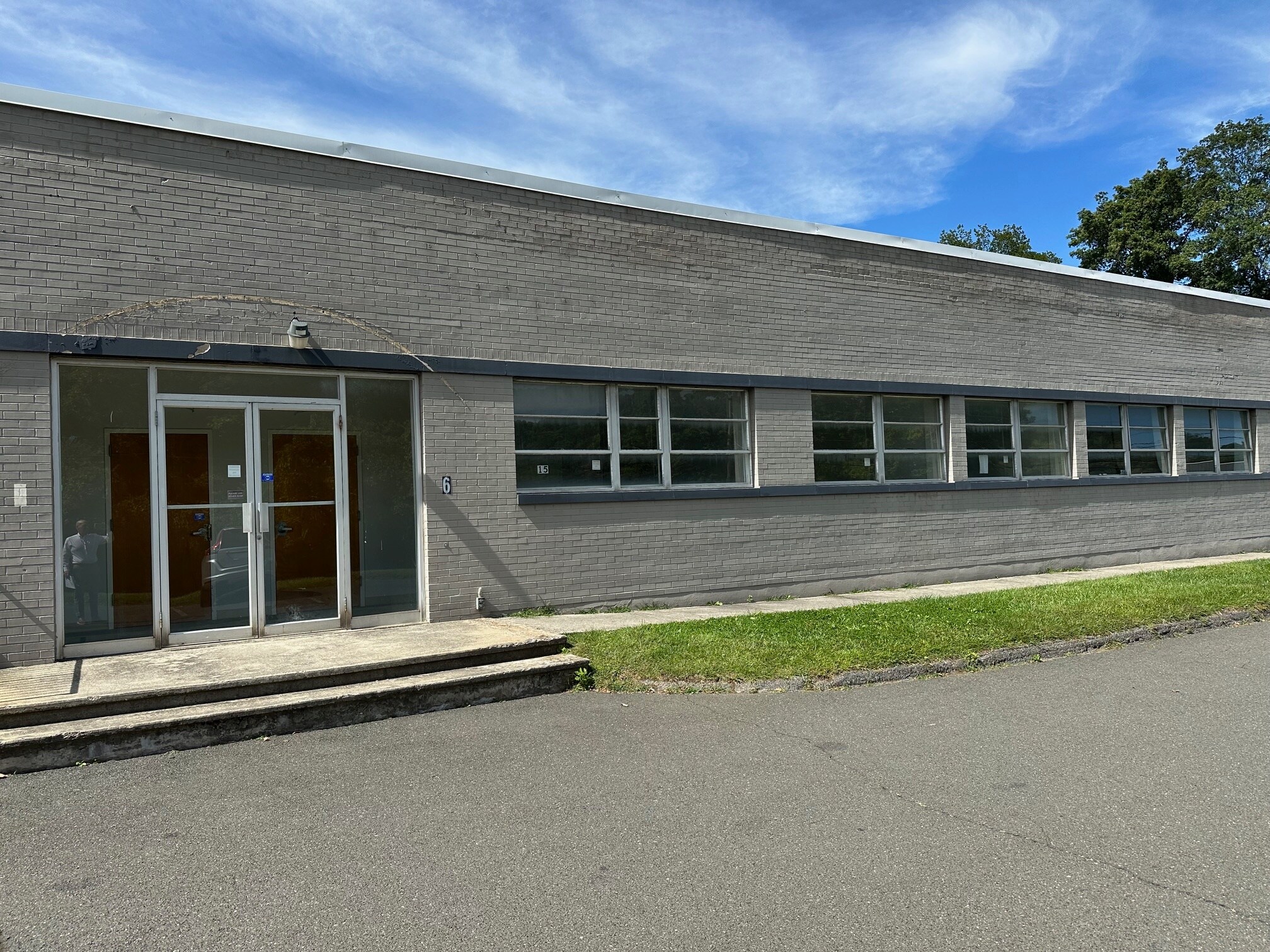 15 Great Pasture Rd, Danbury, CT for lease Building Photo- Image 1 of 5
