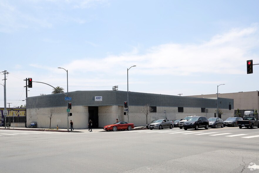 Turnkey Cannabis Facility /Redevelopment portefeuille de 2 propriétés à vendre sur LoopNet.ca - Photo principale - Image 2 de 2