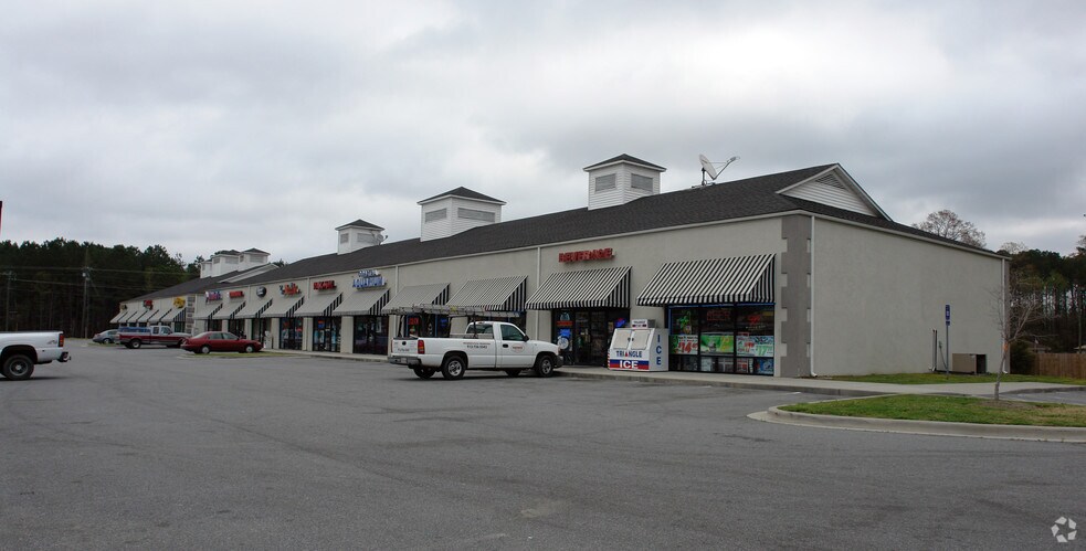 3745 US Highway 17, Richmond Hill, GA à louer - Photo du bâtiment - Image 2 de 3