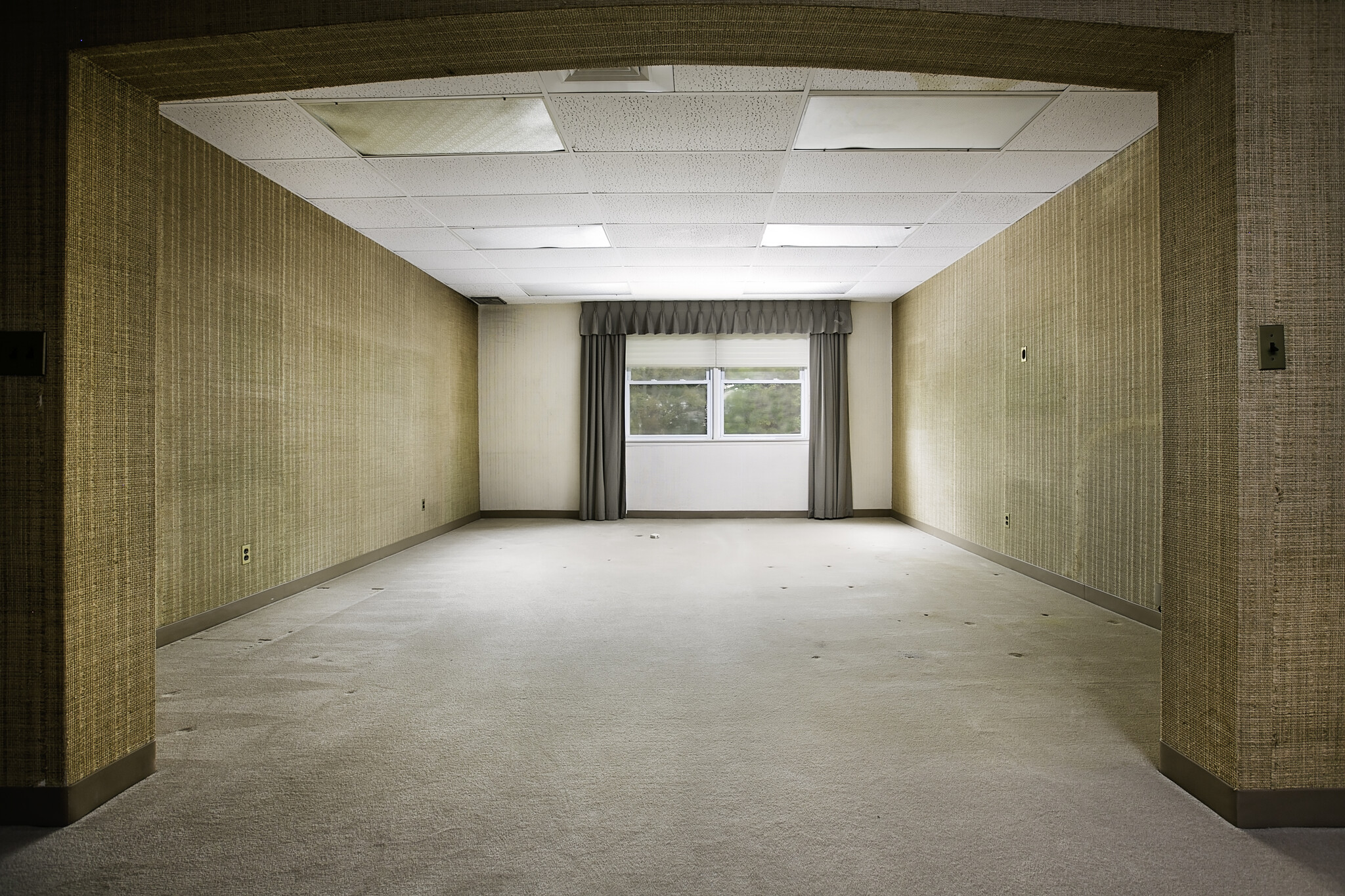 14 Vanderventer Ave, Port Washington, NY à louer Photo intérieure- Image 1 de 1