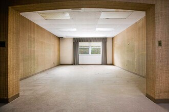 14 Vanderventer Ave, Port Washington, NY à louer Photo intérieure- Image 1 de 1