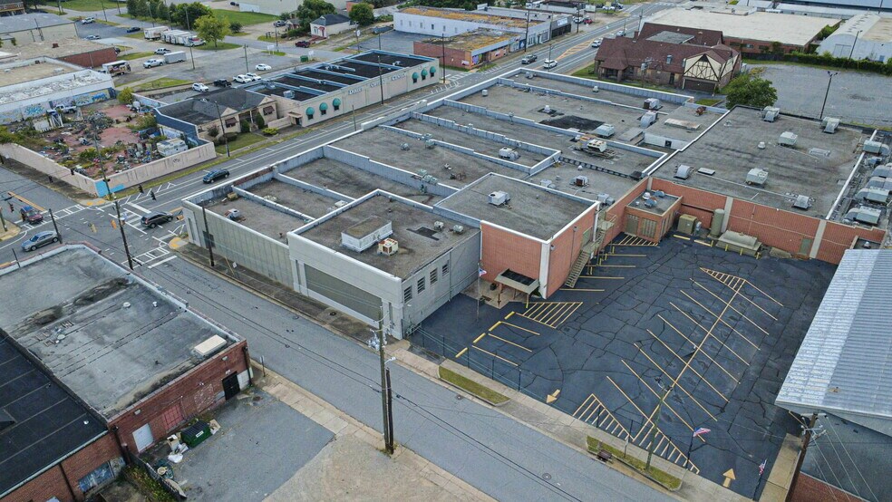 1328 Webster Ave, Columbus, GA for lease - Building Photo - Image 2 of 40