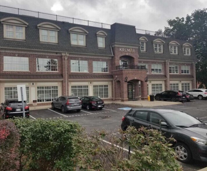 1137 Centre St, Vaughan, ON à vendre - Photo principale - Image 1 de 1