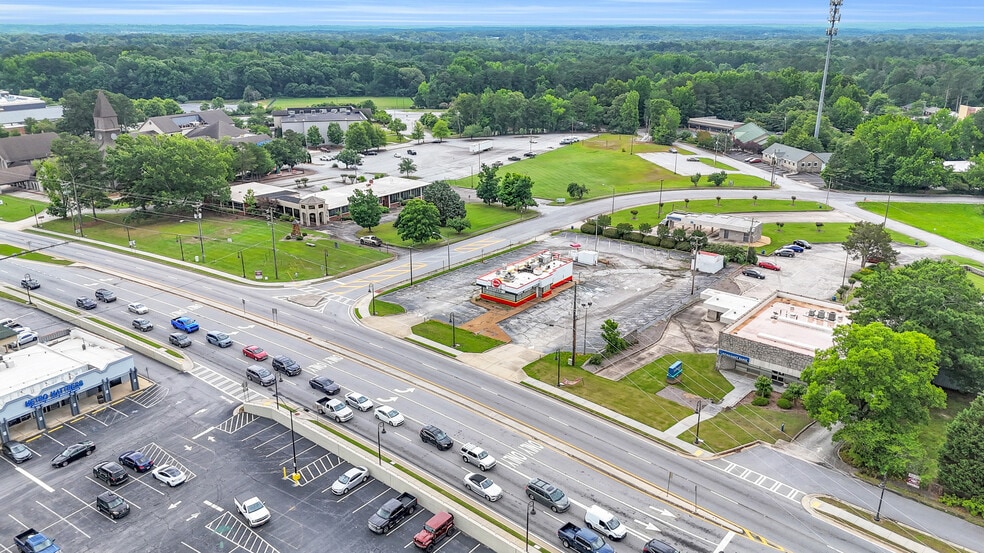 2484 Main St E, Snellville, GA for sale - Building Photo - Image 1 of 16