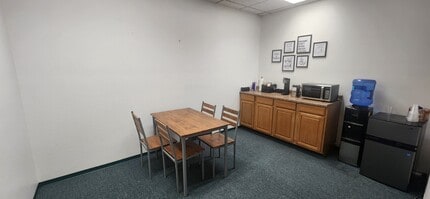 1625 E Shaw Ave, Fresno, CA à louer Photo intérieure- Image 2 de 3