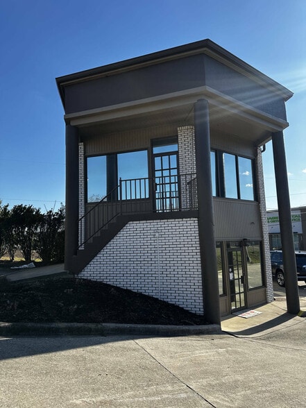 1017 Odum Rd, Gardendale, AL for sale - Building Photo - Image 2 of 4