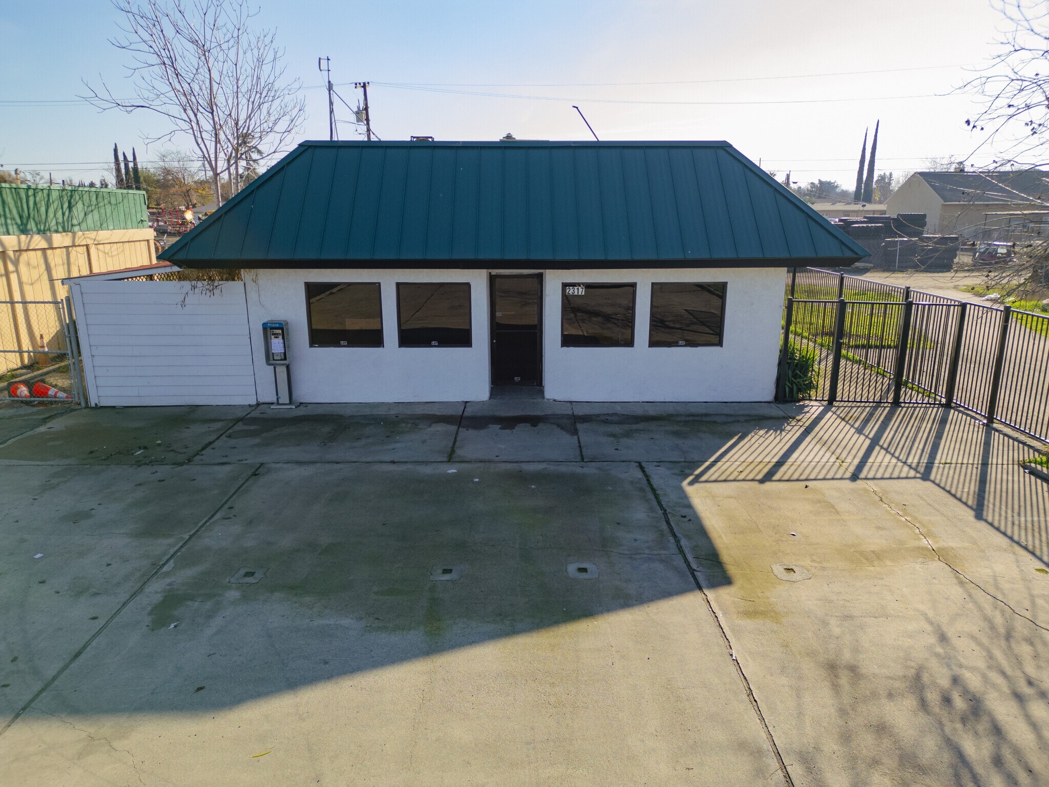 2317 Blossom St, Dos Palos, CA à vendre Photo principale- Image 1 de 31