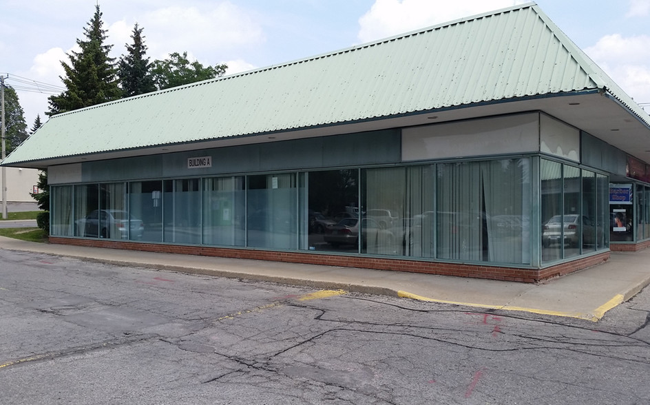 751 Victoria St S, Kitchener, ON for lease - Building Photo - Image 2 of 3