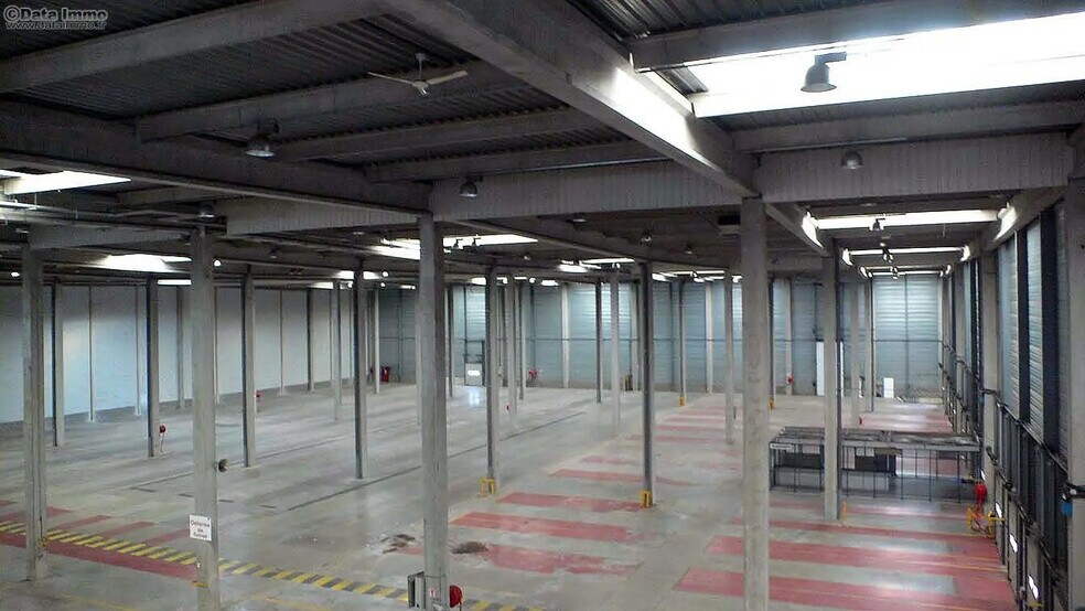 Industrial in Herblay-sur-Seine for lease - Building Photo - Image 3 of 21