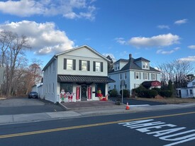 44 Main St, Farmingdale NJ - Services immobiliers commerciaux