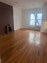 254 Fifth Ave, New York, NY for lease Building Photo- Image 2 of 6