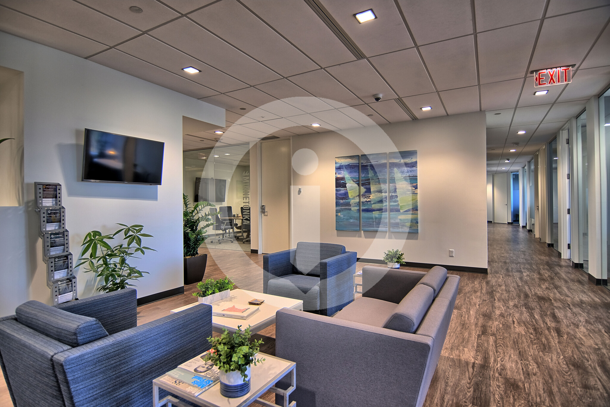 8500 Normandale Lake Blvd, Bloomington, MN for lease Lobby- Image 1 of 7