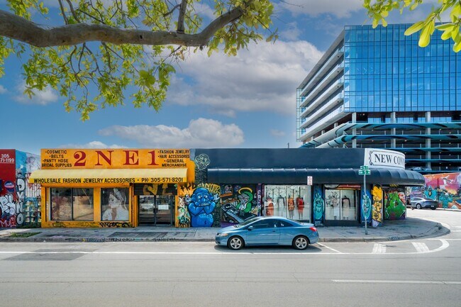 More details for 2520-2550 NW 5th Ave, Miami, FL - Retail for Lease